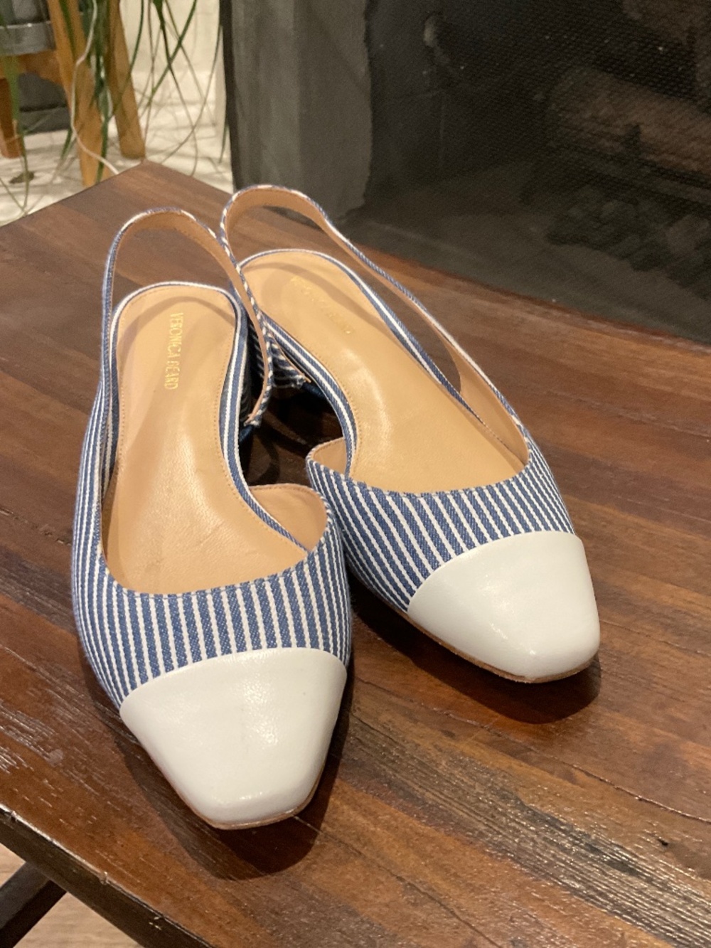 Veronica Beard Cecile Slingback Falts Navy White Size 7